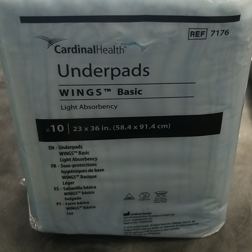 10 ok disposable chucks. Incontinence underpads